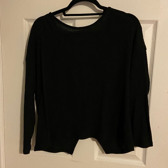 Black tie back sweater - Picture 2 of 2